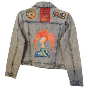 Stoosh Vintage Denim. Brand new. Size small. 19 inches across the arm/length